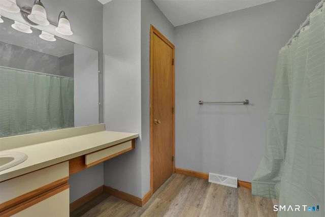 14 Staffordshire Common Drive 14, Wallingford, CT 06492