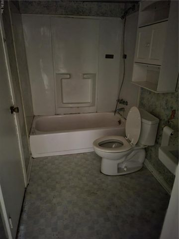 116 Downes ST, Hampton, VA 23663