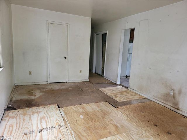 116 Downes ST, Hampton, VA 23663