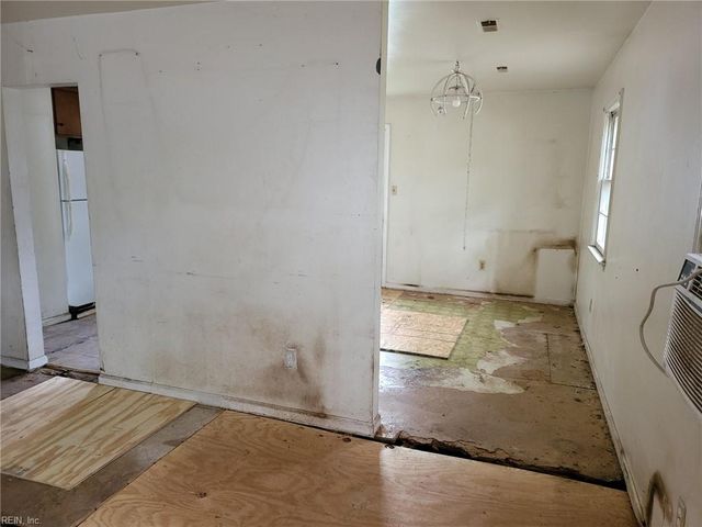 116 Downes ST, Hampton, VA 23663
