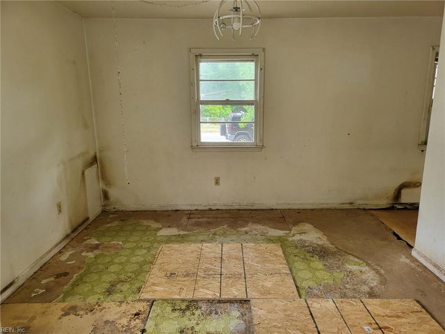 116 Downes ST, Hampton, VA 23663