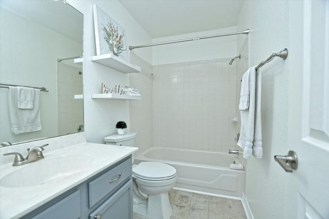 2305 Vernell WAY, Round Rock, TX 78664