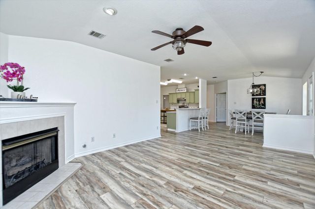 2305 Vernell WAY, Round Rock, TX 78664