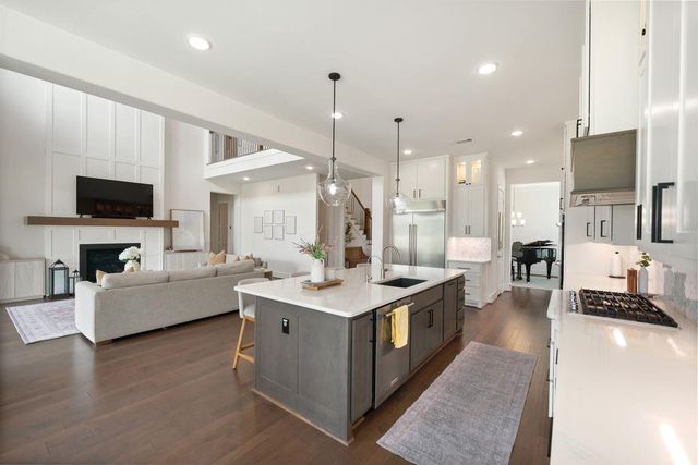 4019 Paseo Royale Boulevard, Richmond, TX 77406