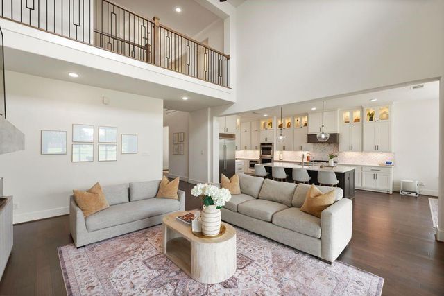 4019 Paseo Royale Boulevard, Richmond, TX 77406
