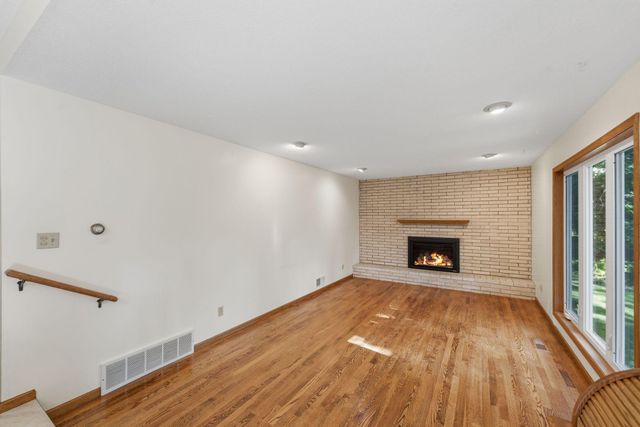 3840 Riverton Avenue, Eagan, MN 55122