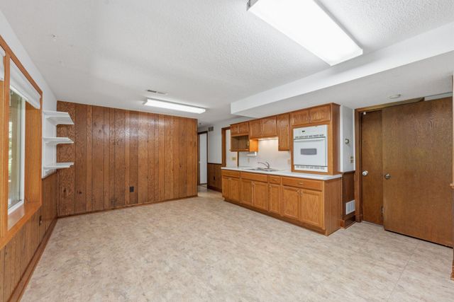 3840 Riverton Avenue, Eagan, MN 55122