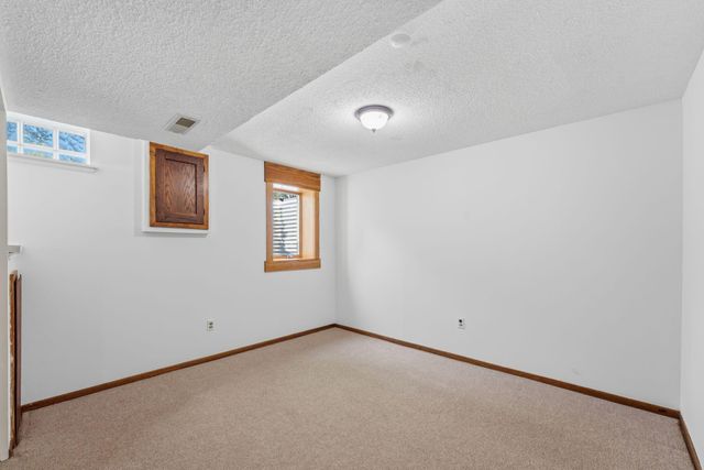 3840 Riverton Avenue, Eagan, MN 55122