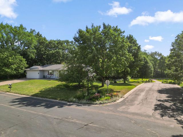 3840 Riverton Avenue, Eagan, MN 55122