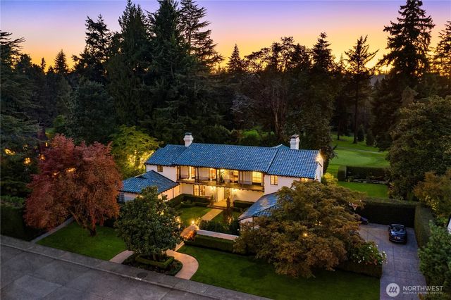 1935 Parkside Drive E, Seattle, WA 98112