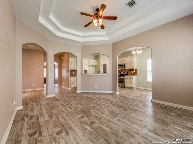 14411 Corral, Elmendorf, TX 78112