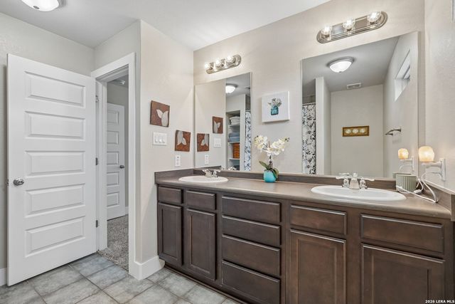 2706 Lake Louise, San Antonio, TX 78228