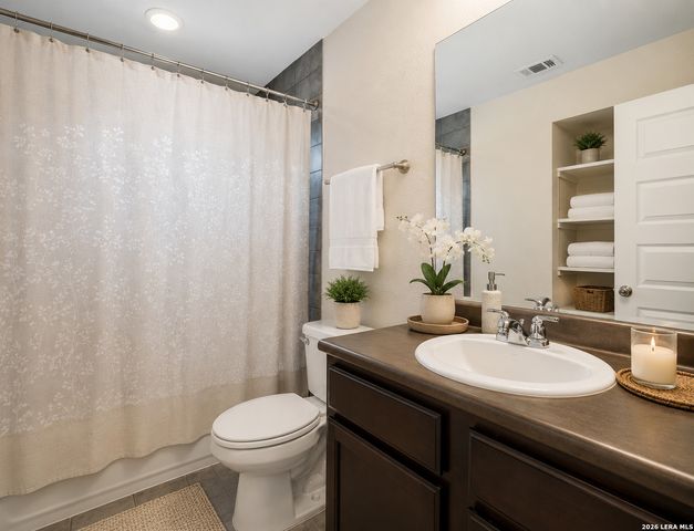 2706 Lake Louise, San Antonio, TX 78228