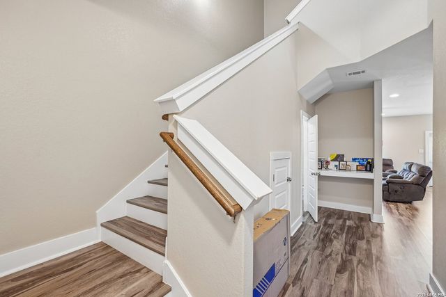 2706 Lake Louise, San Antonio, TX 78228