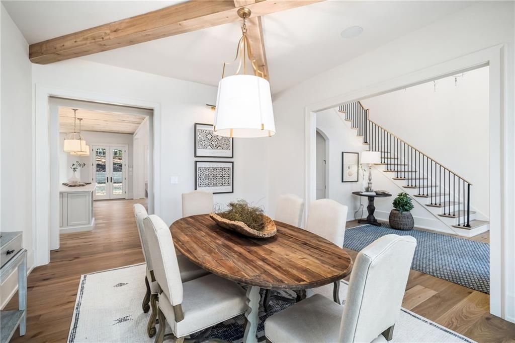 Image 10 of property listing at 202 Kenneth Drive, Alpharetta, GA 30009
