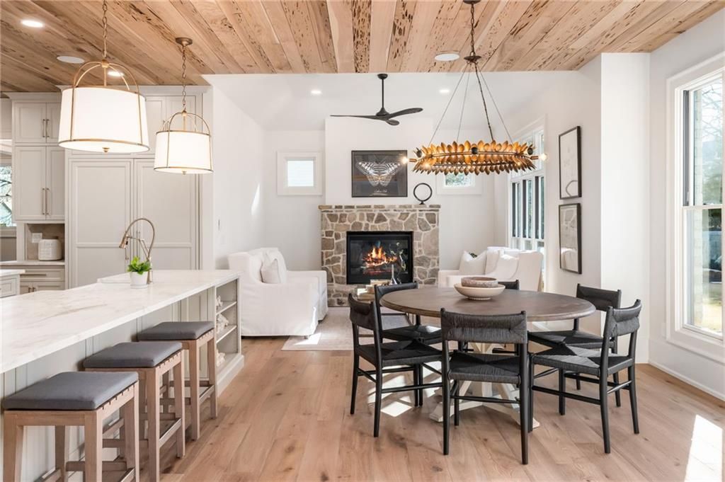Image 31 of property listing at 202 Kenneth Drive, Alpharetta, GA 30009