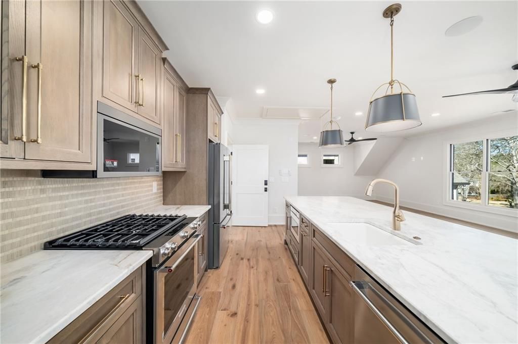 Image 63 of property listing at 202 Kenneth Drive, Alpharetta, GA 30009