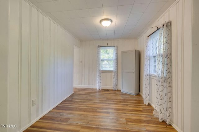 987 Hairetown Road, Jonesborough, TN 37659