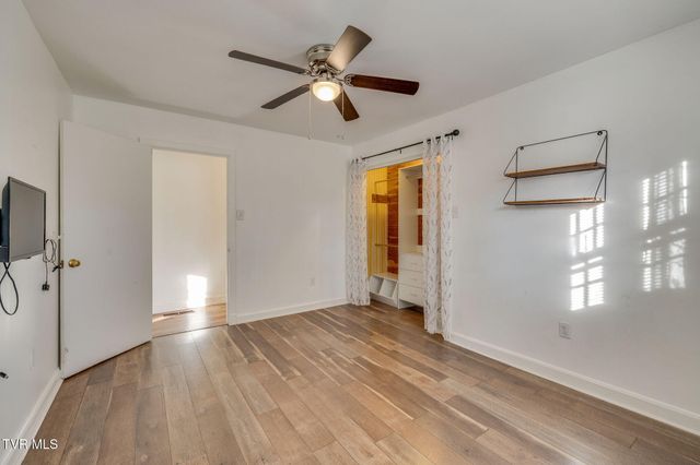 987 Hairetown Road, Jonesborough, TN 37659