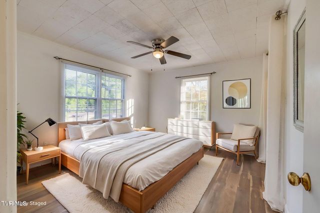 987 Hairetown Road, Jonesborough, TN 37659