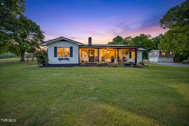 987 Hairetown Road, Jonesborough, TN 37659