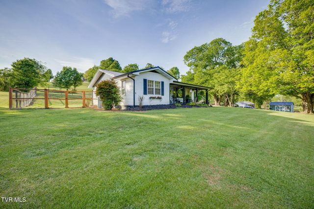 987 Hairetown Road, Jonesborough, TN 37659