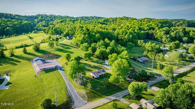 987 Hairetown Road, Jonesborough, TN 37659