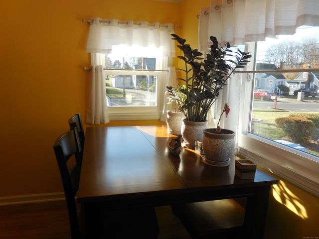 11 Parkview Drive, Southington, CT 06479