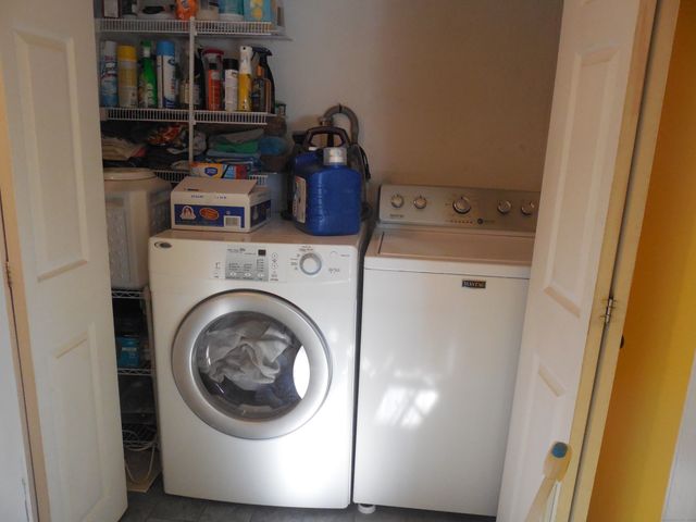 11 Parkview Drive, Southington, CT 06479