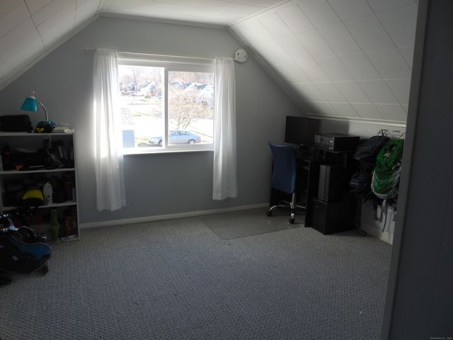 11 Parkview Drive, Southington, CT 06479