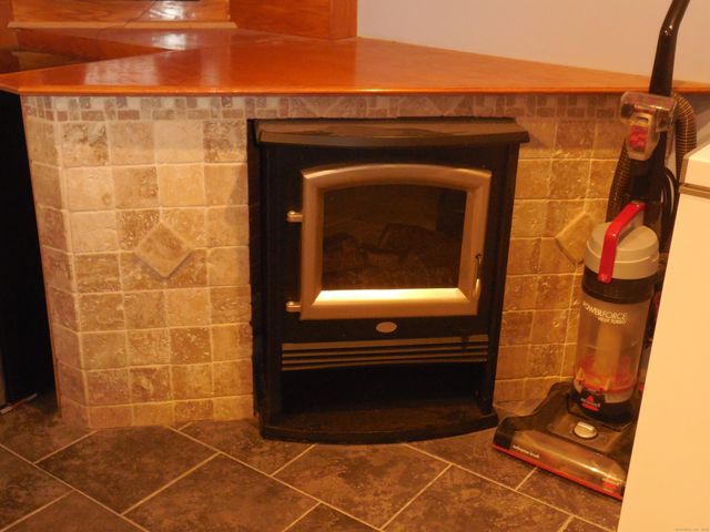 11 Parkview Drive, Southington, CT 06479