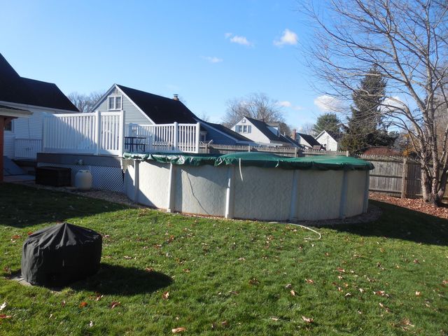 11 Parkview Drive, Southington, CT 06479