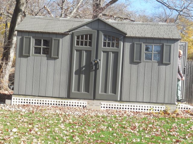 11 Parkview Drive, Southington, CT 06479