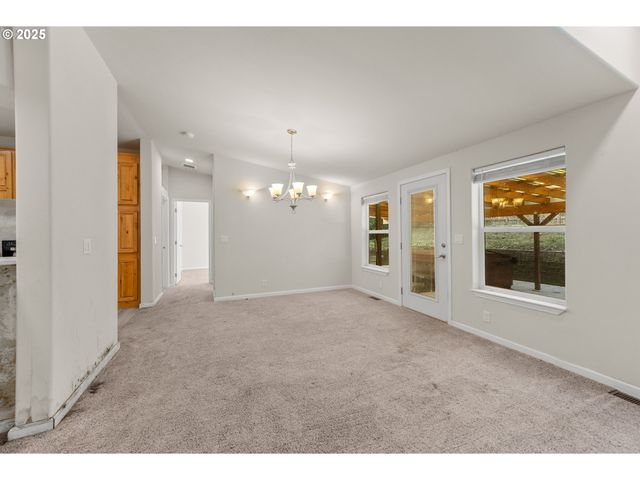 712 SIBOLD CANYON Rd, Tenmile, OR 97481