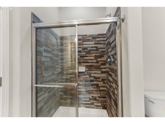 712 SIBOLD CANYON Rd, Tenmile, OR 97481