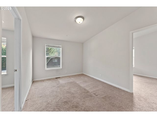 712 SIBOLD CANYON Rd, Tenmile, OR 97481