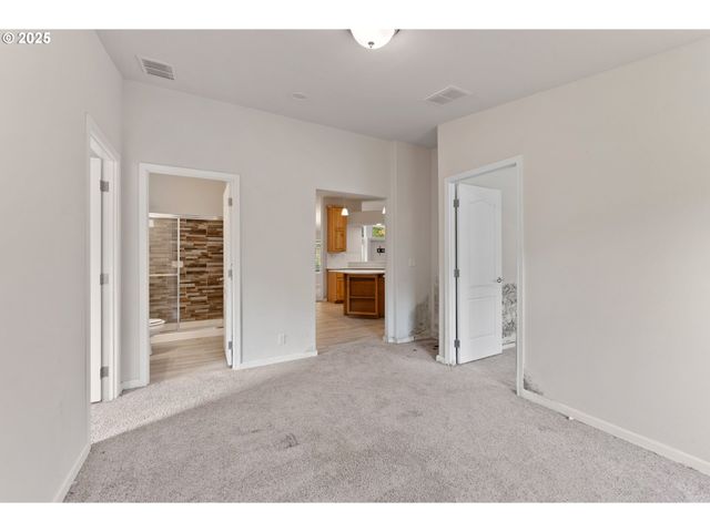 712 SIBOLD CANYON Rd, Tenmile, OR 97481