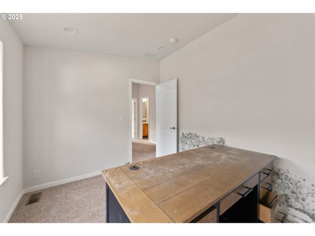 712 SIBOLD CANYON Rd, Tenmile, OR 97481