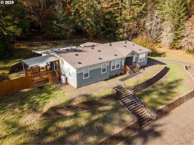 712 SIBOLD CANYON Rd, Tenmile, OR 97481