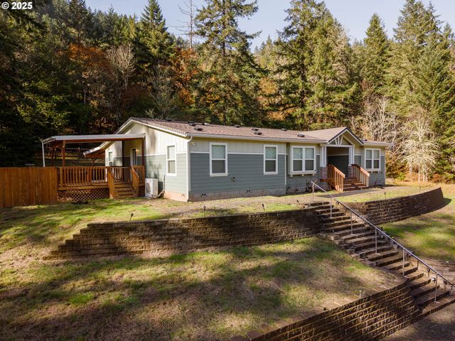 712 SIBOLD CANYON Rd, Tenmile, OR 97481