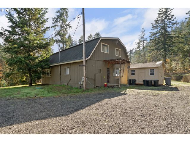 712 SIBOLD CANYON Rd, Tenmile, OR 97481