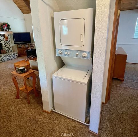 28201 Grenoble Lane, Lake Arrowhead, CA 92352