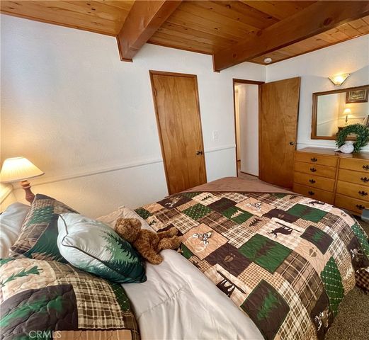 28201 Grenoble Lane, Lake Arrowhead, CA 92352