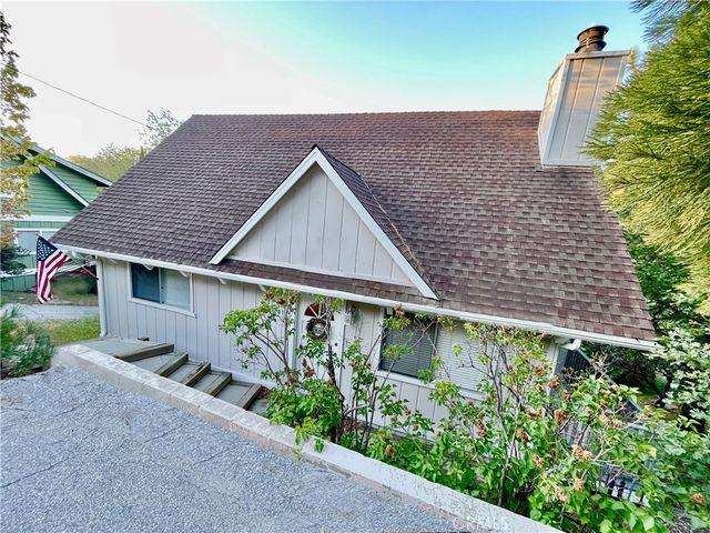 28201 Grenoble Lane, Lake Arrowhead, CA 92352