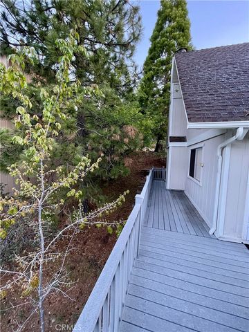 28201 Grenoble Lane, Lake Arrowhead, CA 92352