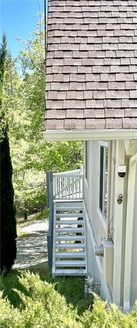 28201 Grenoble Lane, Lake Arrowhead, CA 92352