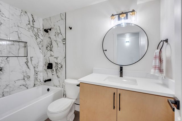 8453 S WINDMILL DR, West Jordan, UT 84081