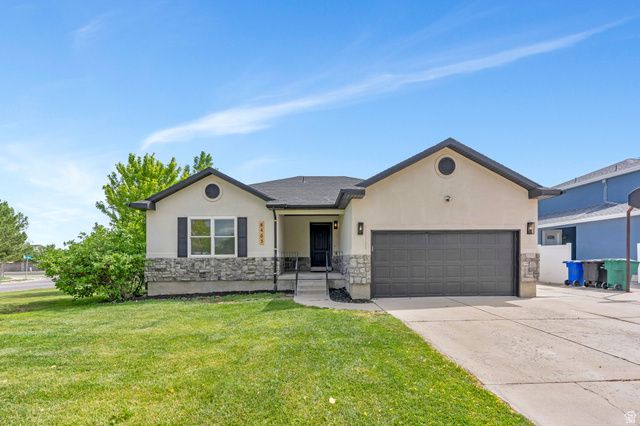 8453 S WINDMILL DR, West Jordan, UT 84081