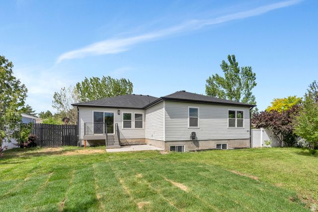 8453 S WINDMILL DR, West Jordan, UT 84081