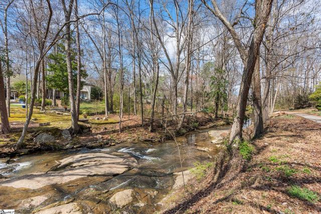 302 Golf View Lane, Greenville, SC 29609